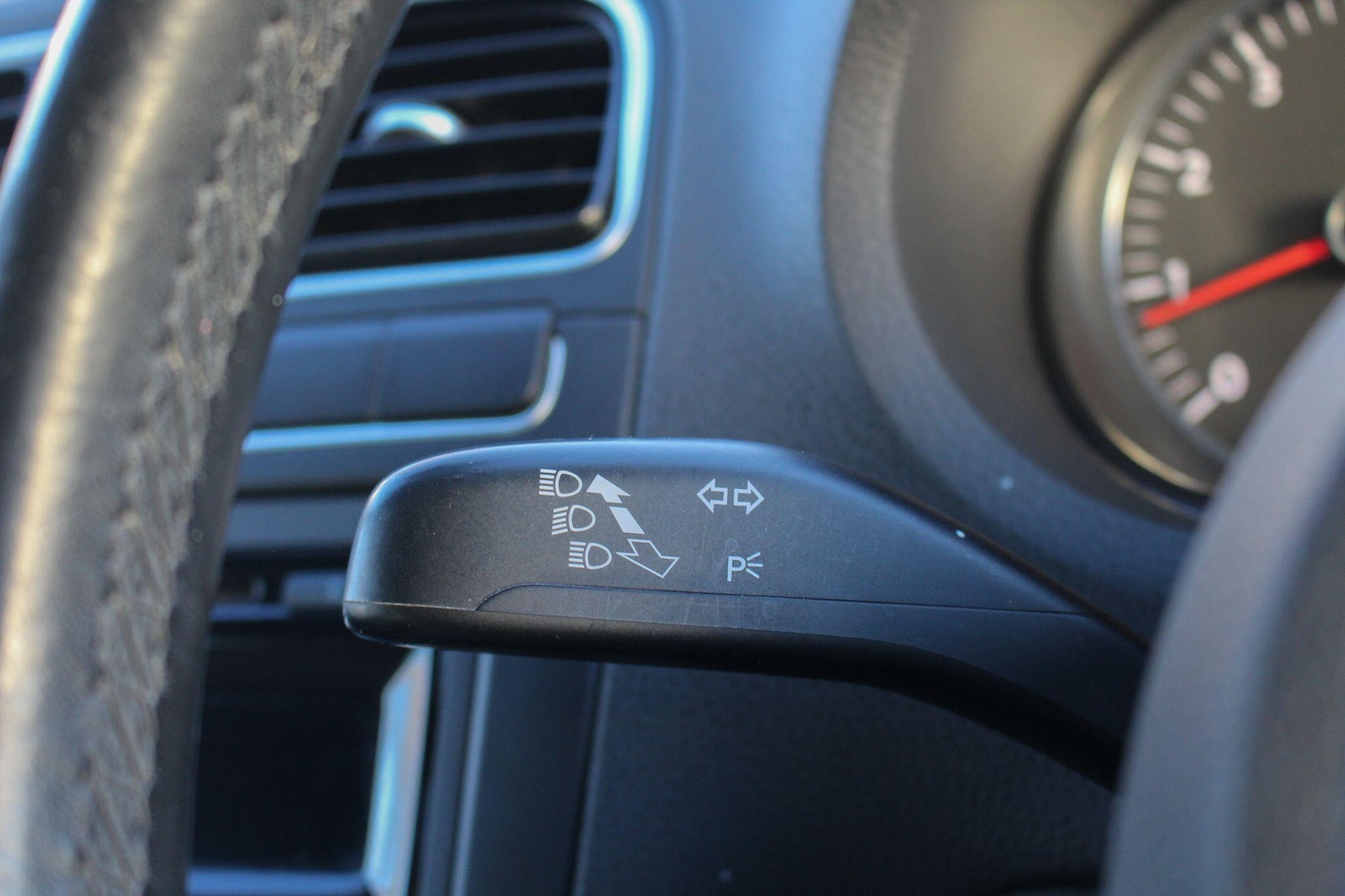 Used Volkswagen Polo 2012 for sale - 77101789: Photo 31