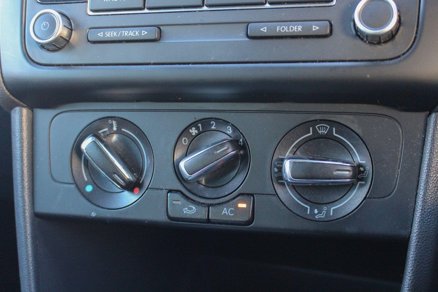 Used Volkswagen Polo 2012 for sale - 77101789: Photo 34