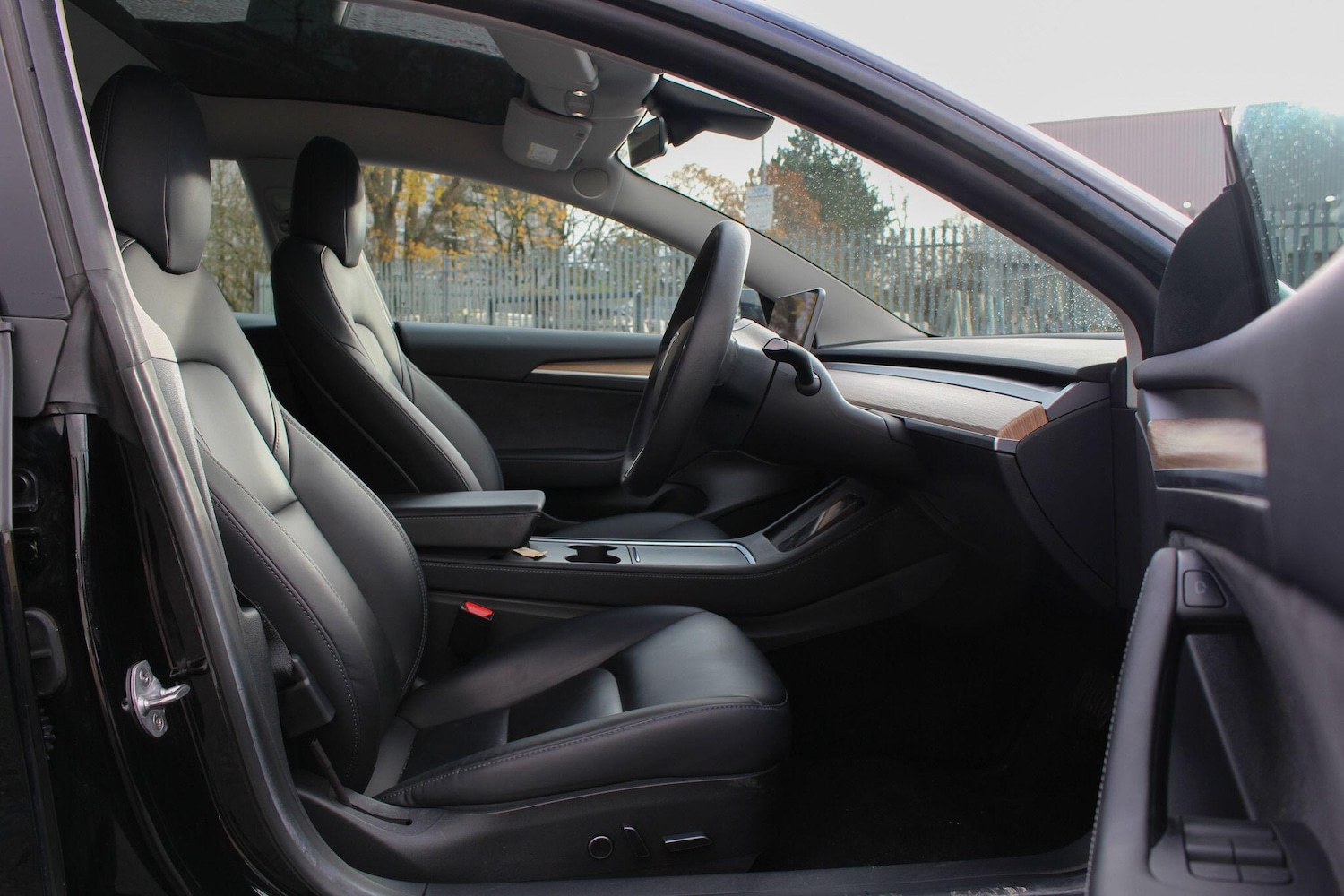 Used Tesla Model 3 2021 for sale - 76850491: Photo 41