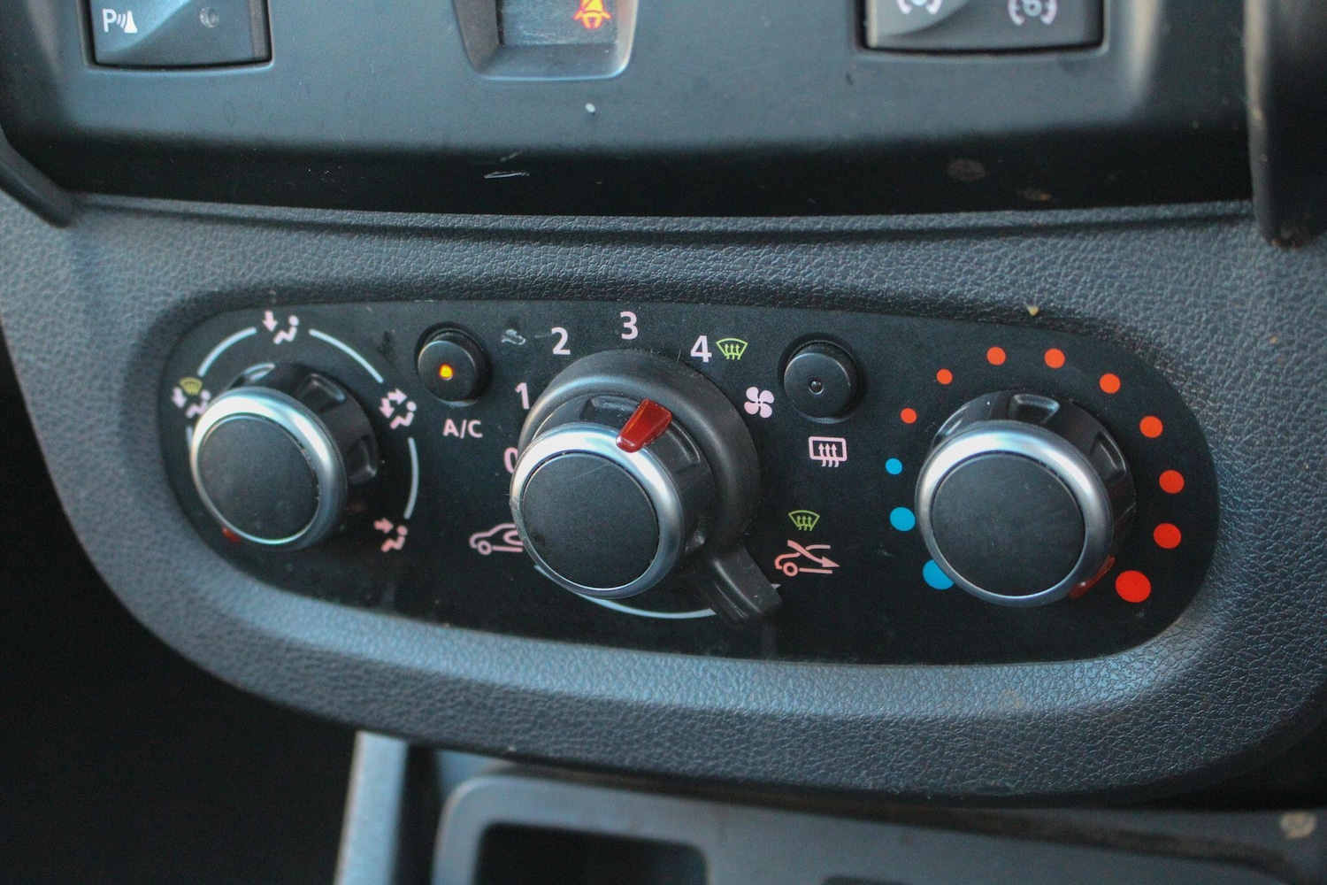 Used Dacia Duster for sale - 77267702: Photo 35