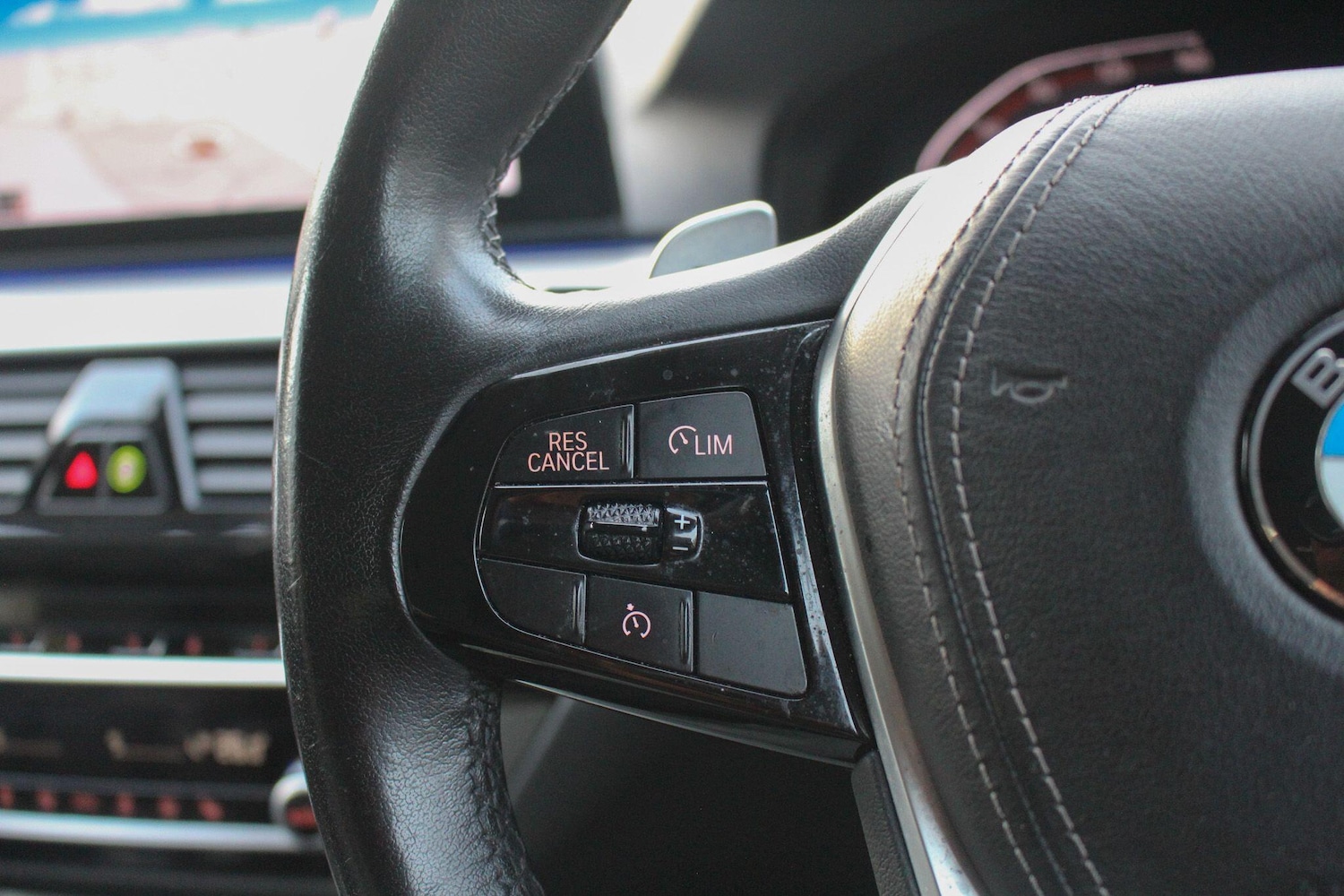 Used BMW 5 Series 2020 for sale - 76592636: Photo 33