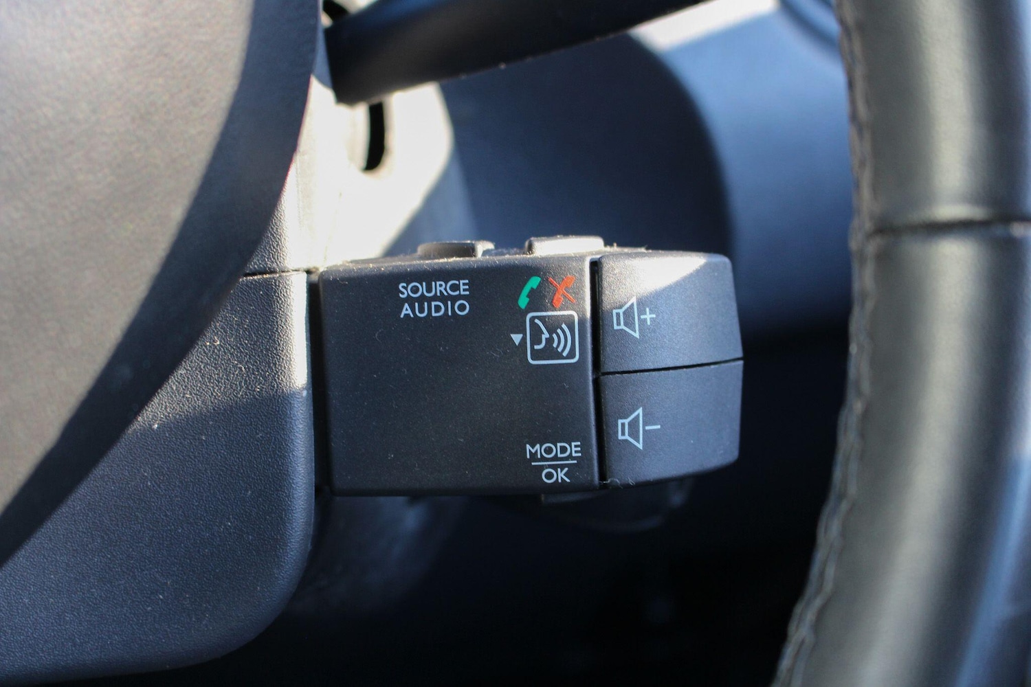 Used Dacia Duster 2018 for sale - 77081519: Photo 27