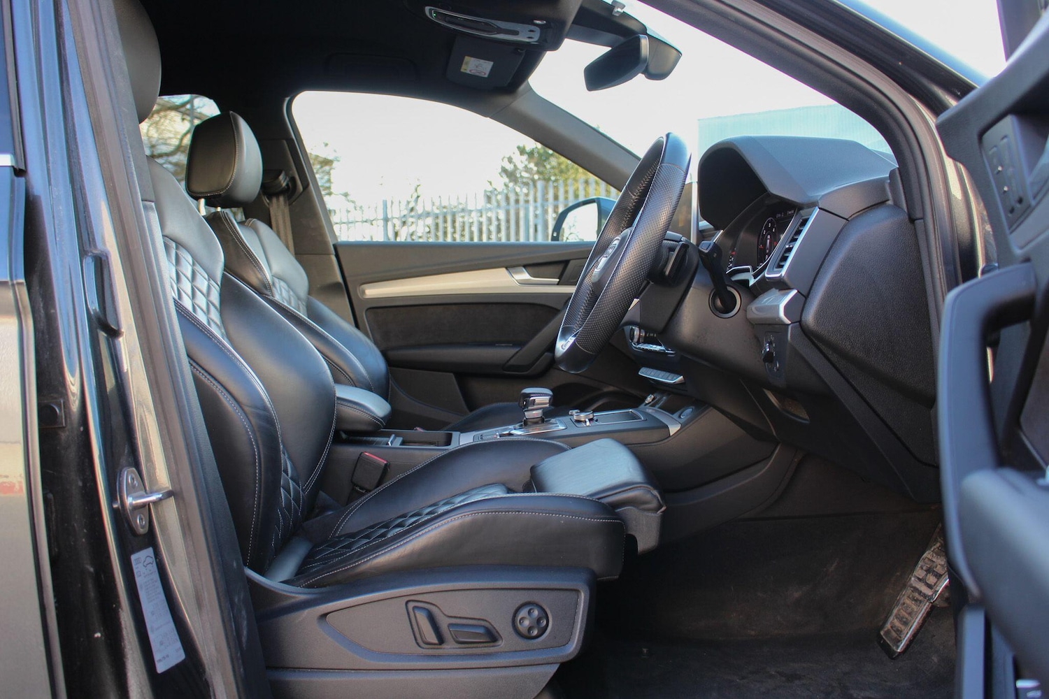 Used Audi Q5 2018 for sale - 77304970: Photo 36