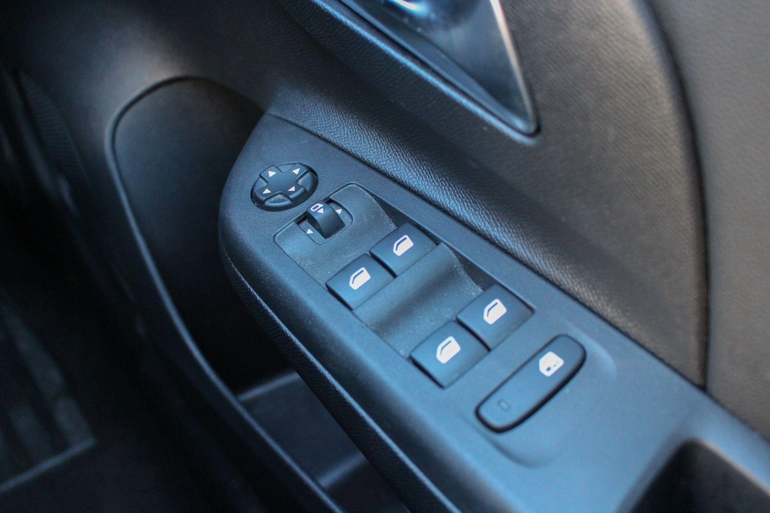 Used Vauxhall Corsa for sale - 78115953: Photo 25