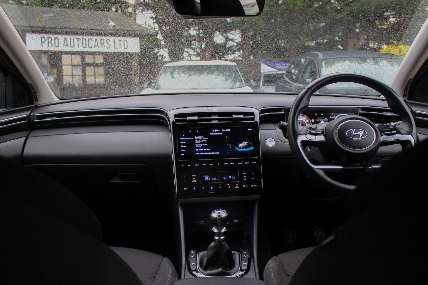 Used Hyundai TUCSON for sale - 76619641: Photo 25