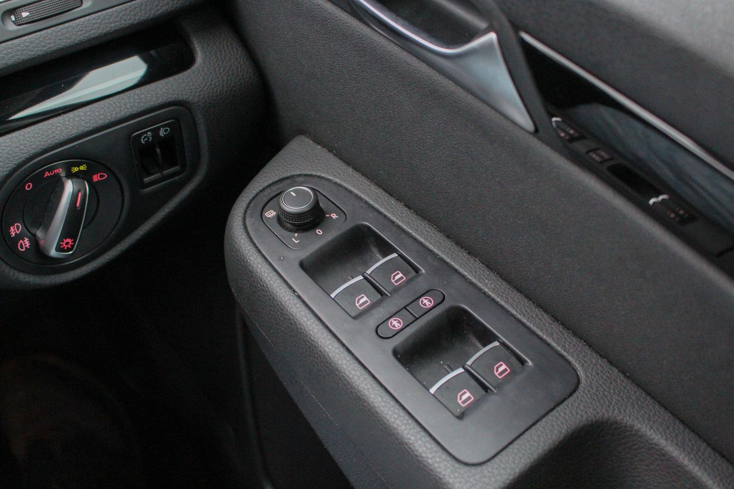 Used Volkswagen Sharan 2016 for sale - 77633184: Photo 31