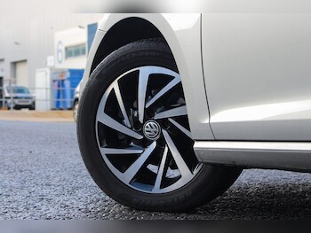 Used Volkswagen Golf 2019 for sale - 77320847: Photo