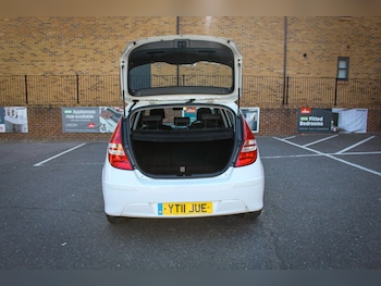 Used Hyundai i30 2011 for sale - 79049743: Photo
