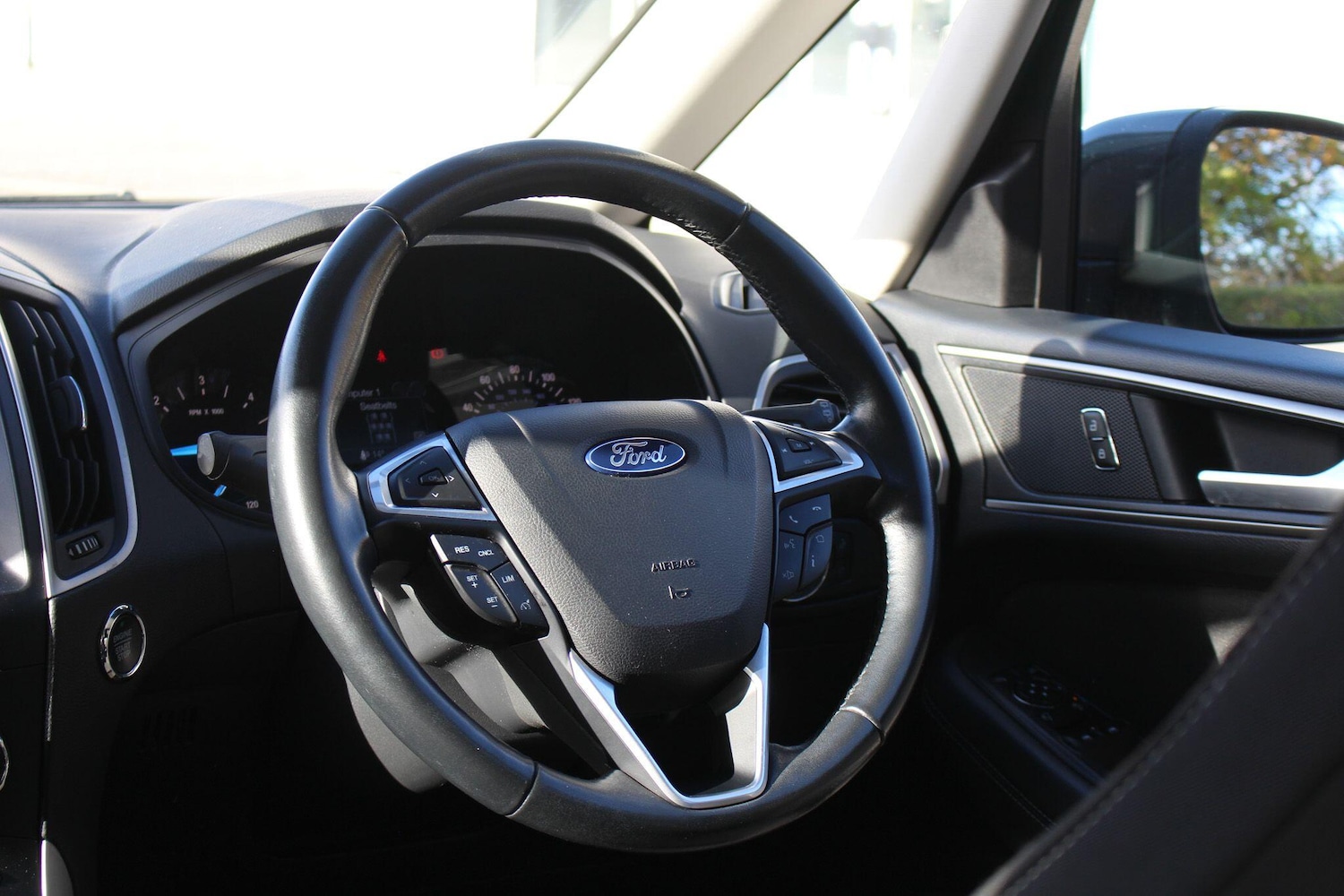 Used Ford Galaxy 2020 for sale - 76528062: Photo 24