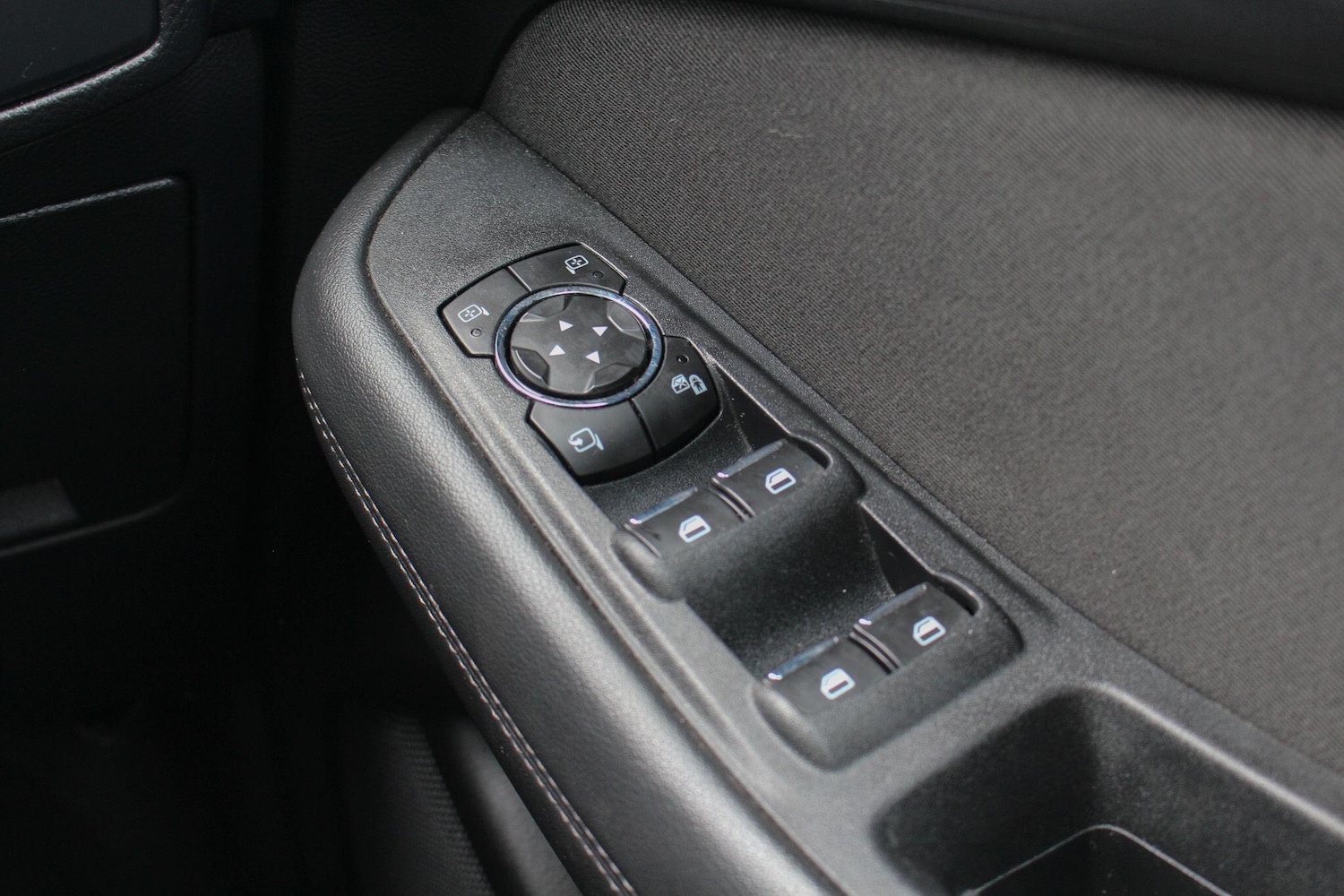 Used Ford Galaxy 2018 for sale - 77852837: Photo 27