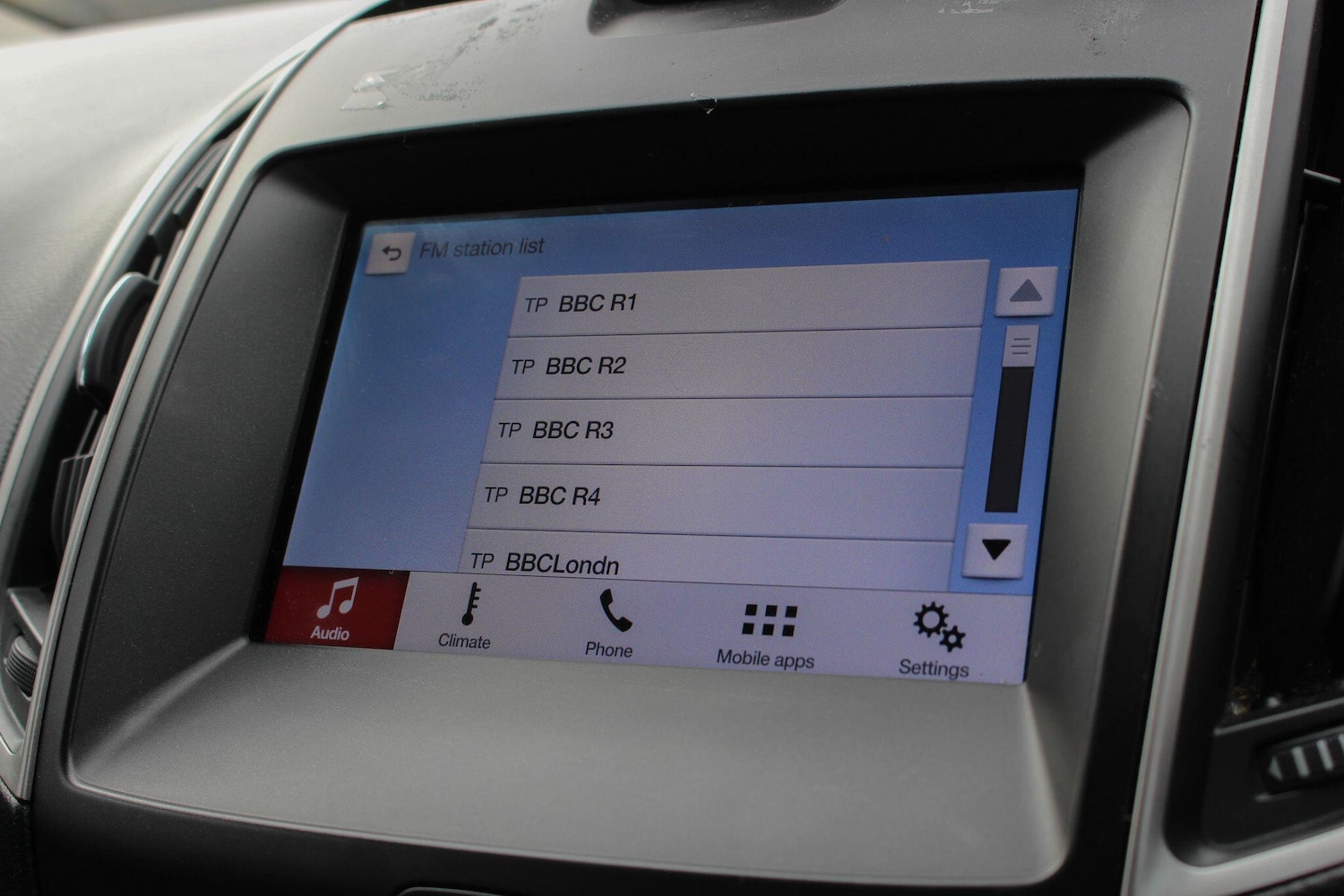 Used Ford Galaxy 2018 for sale - 77852837: Photo 38