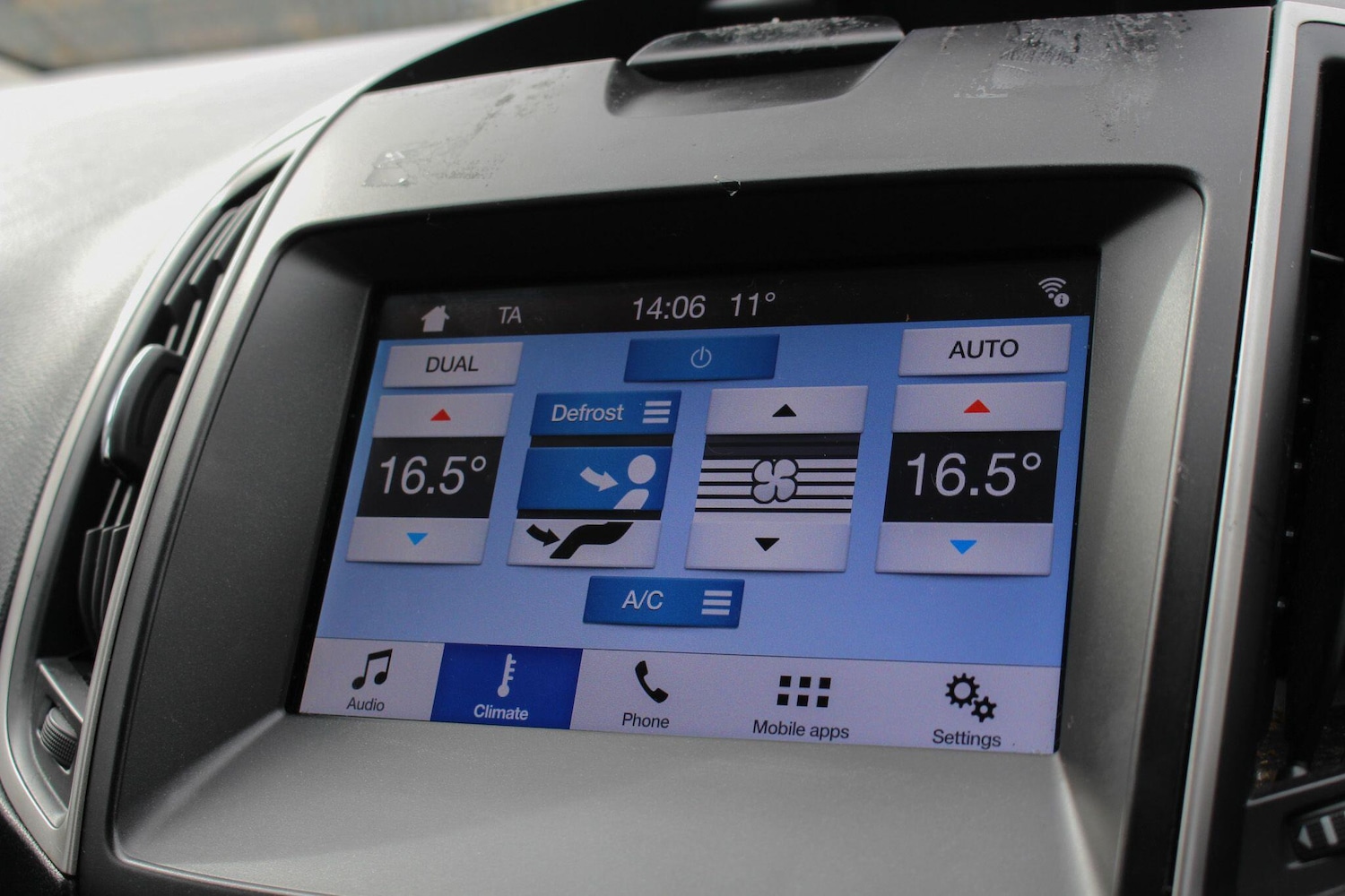 Used Ford Galaxy 2018 for sale - 77852837: Photo 39