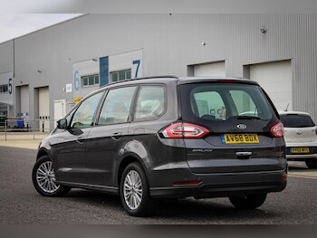 Used Ford Galaxy 2018 for sale - 77852837: Photo