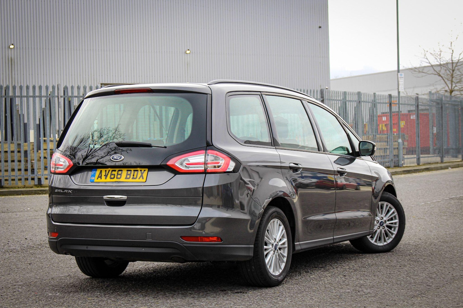 Used Ford Galaxy 2018 for sale - 77852837: Photo 4