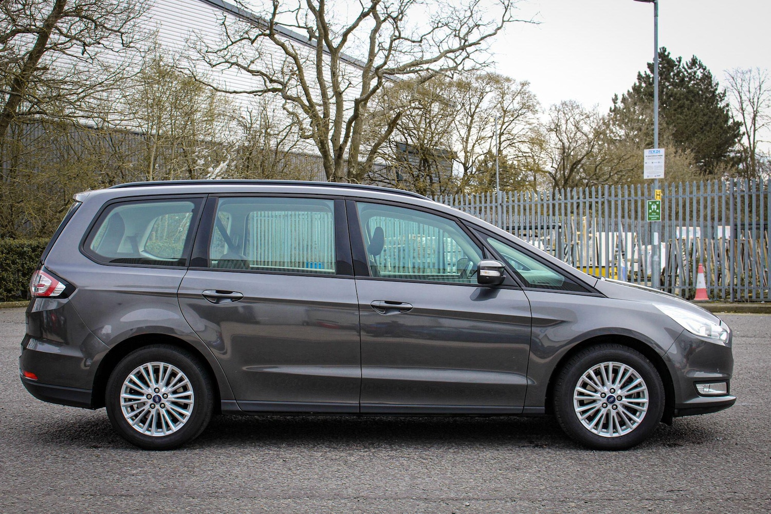 Used Ford Galaxy 2018 for sale - 77852837: Photo 9