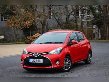 Used Toyota Yaris 2016 for sale - 77612422: Photo