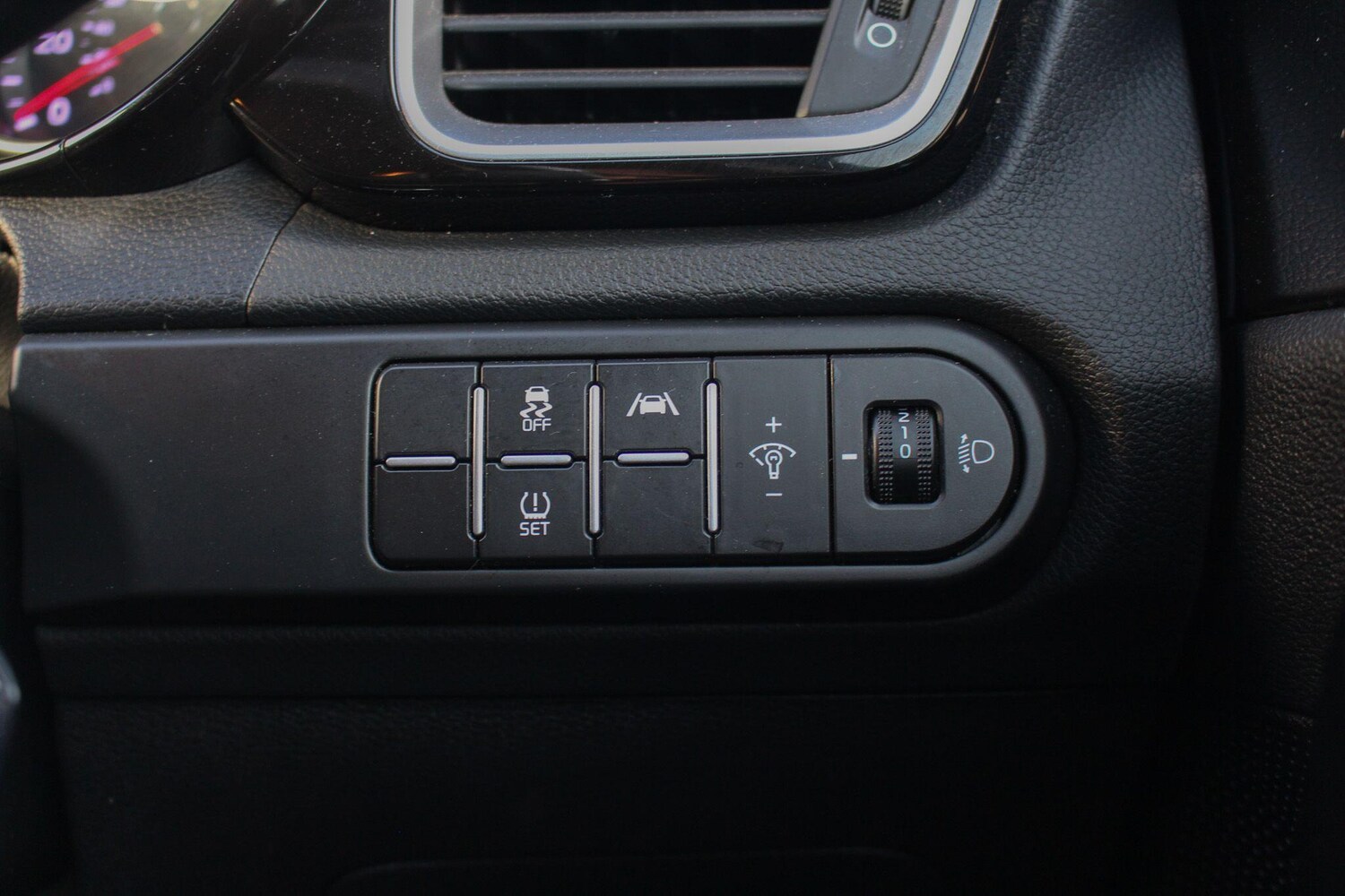 Used Kia Ceed 2022 for sale - 76936602: Photo 32