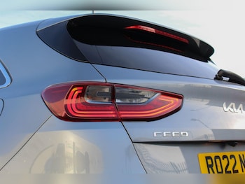 Used Kia Ceed 2022 for sale - 76936602: Photo