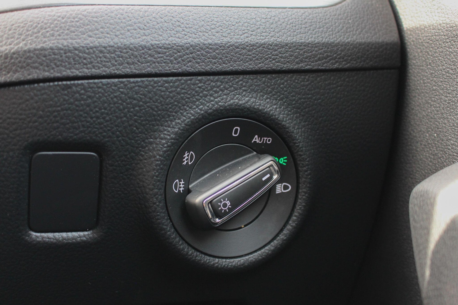 Used Skoda Superb 2017 for sale - 77838463: Photo 32