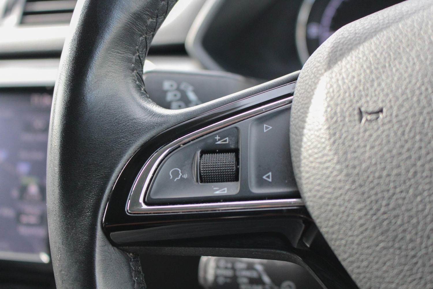 Used Skoda Superb 2017 for sale - 77838463: Photo 35