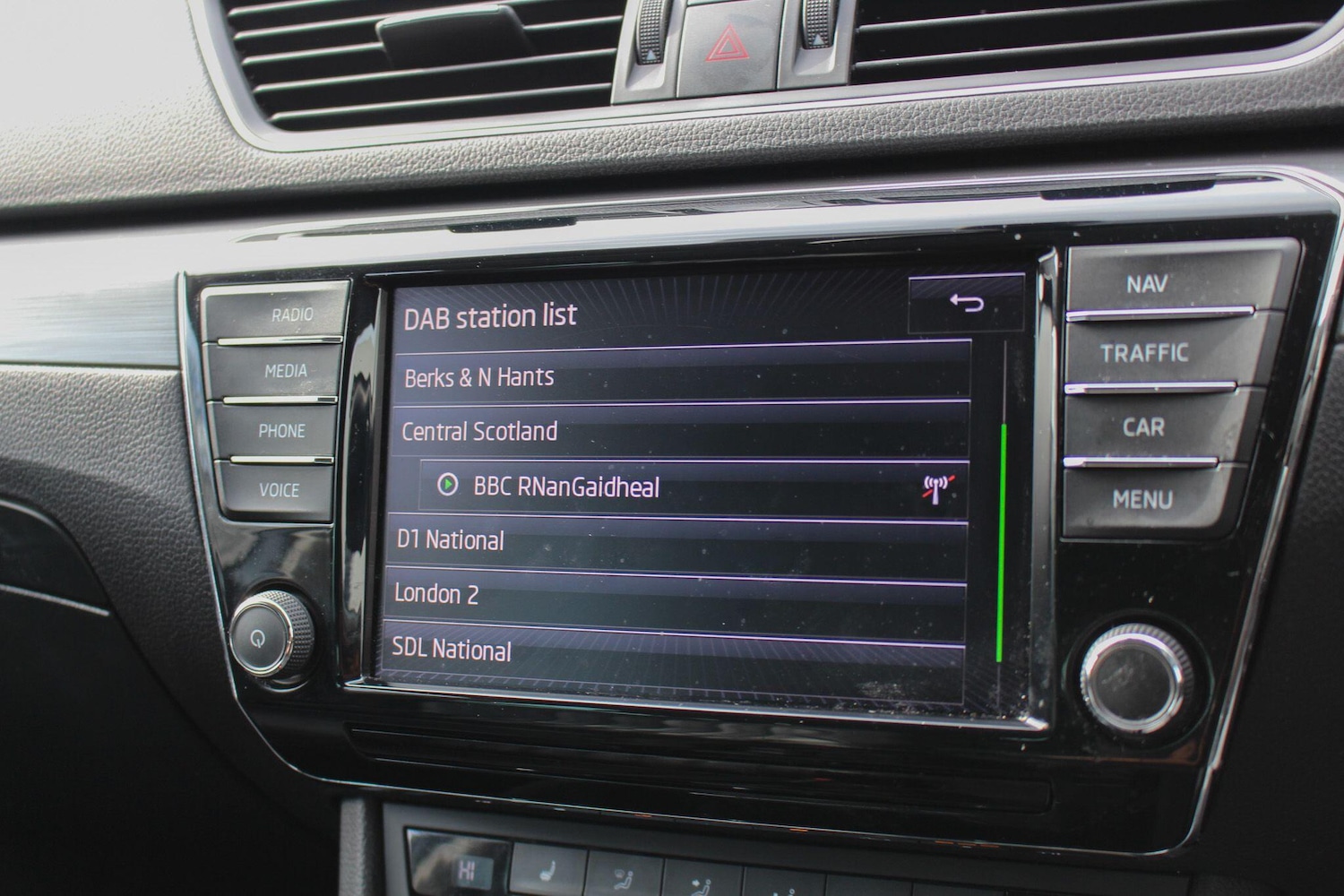 Used Skoda Superb 2017 for sale - 77838463: Photo 51