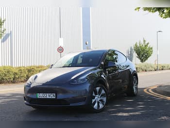 Used Tesla Model Y 2022 for sale - 79697995: Photo