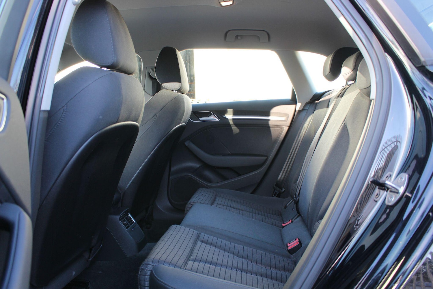 Used Audi A3 2014 for sale - 76935867: Photo 19