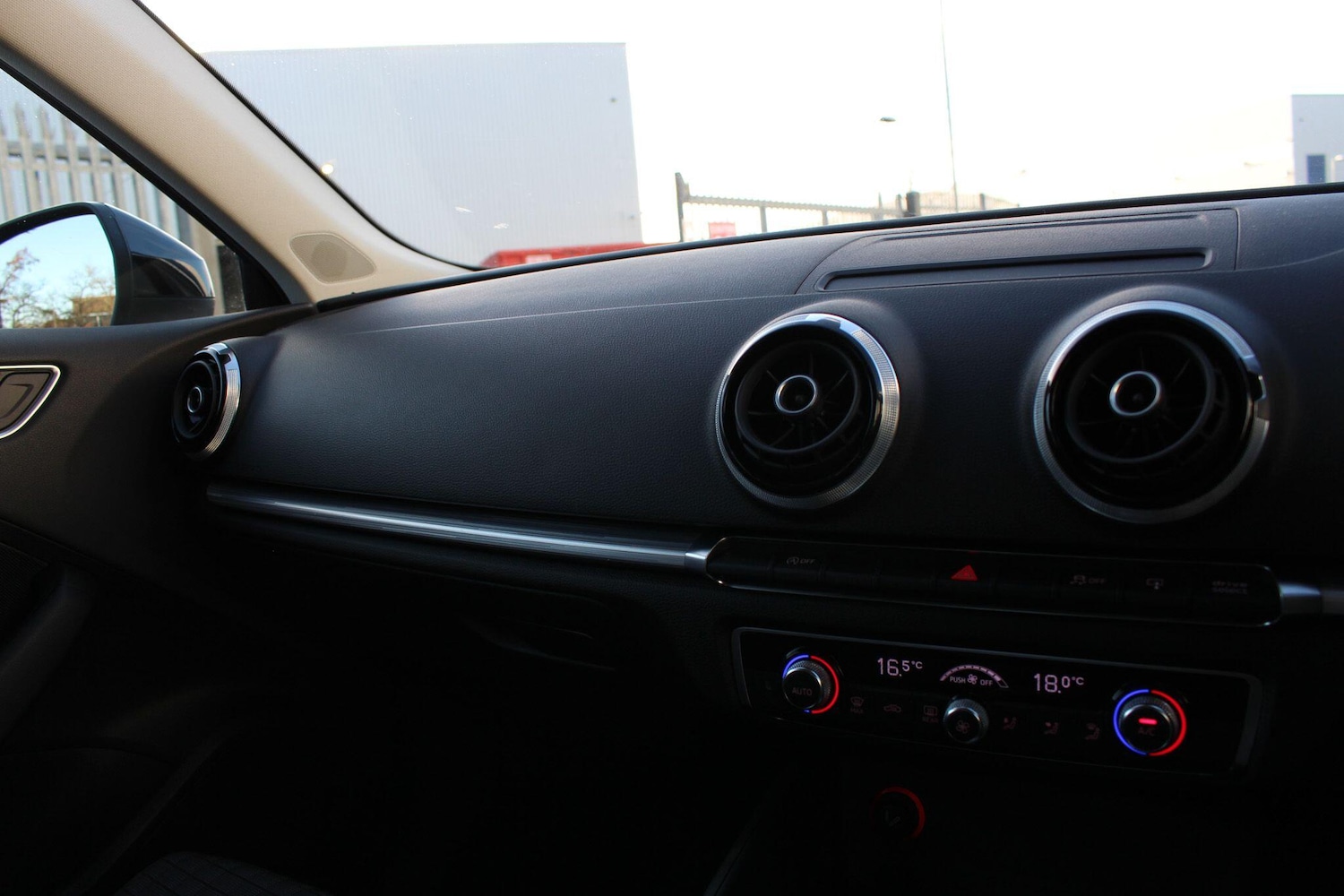 Used Audi A3 2014 for sale - 76935867: Photo 35