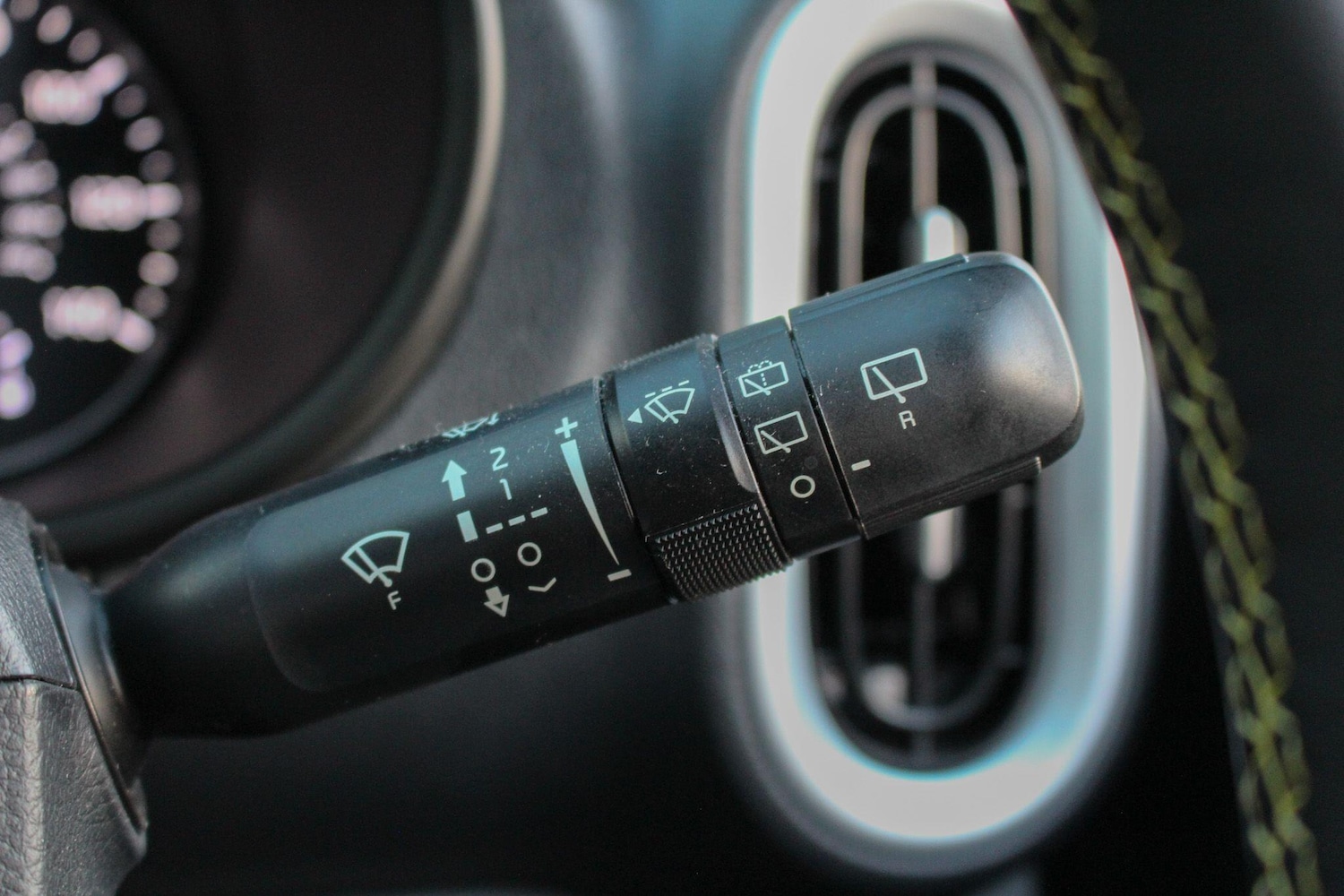 Used Kia Picanto 2022 for sale - 76422683: Photo 30