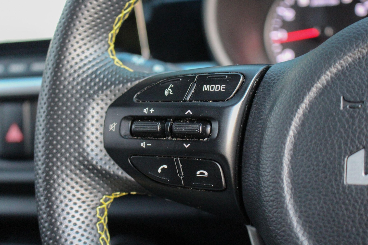 Used Kia Picanto 2022 for sale - 76422683: Photo 31