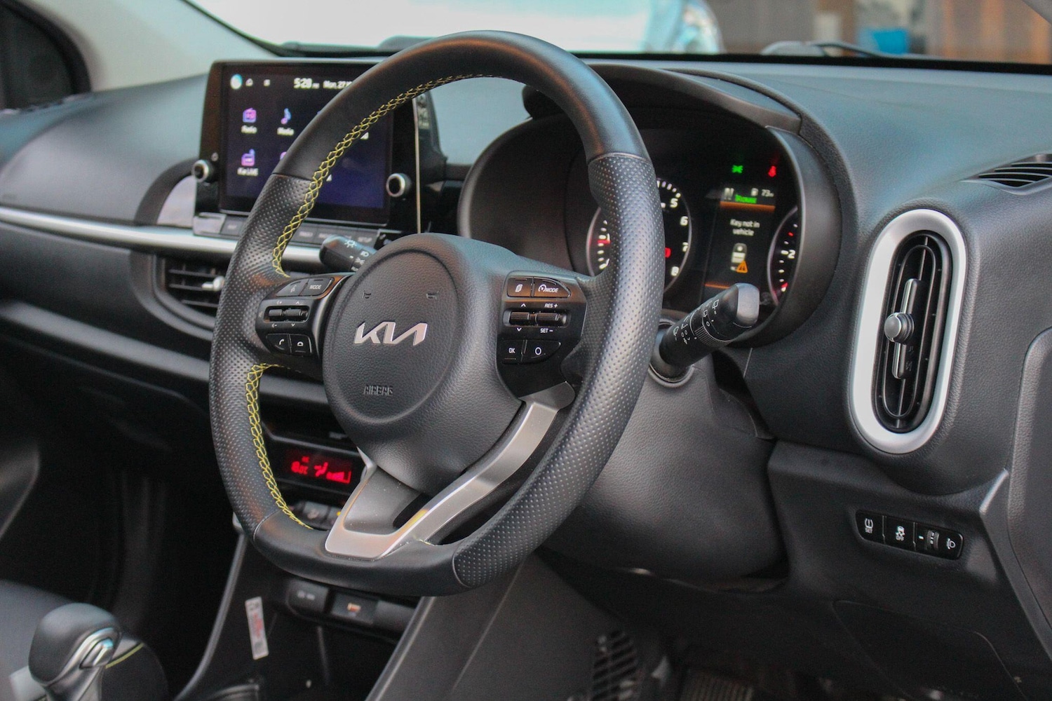 Used Kia Picanto 2022 for sale - 76422683: Photo 49