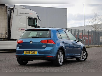 Used Volkswagen Golf 2016 for sale - 77646642: Photo