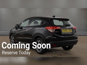 Used Honda HR-V 2018 for sale - 77957729: Photo