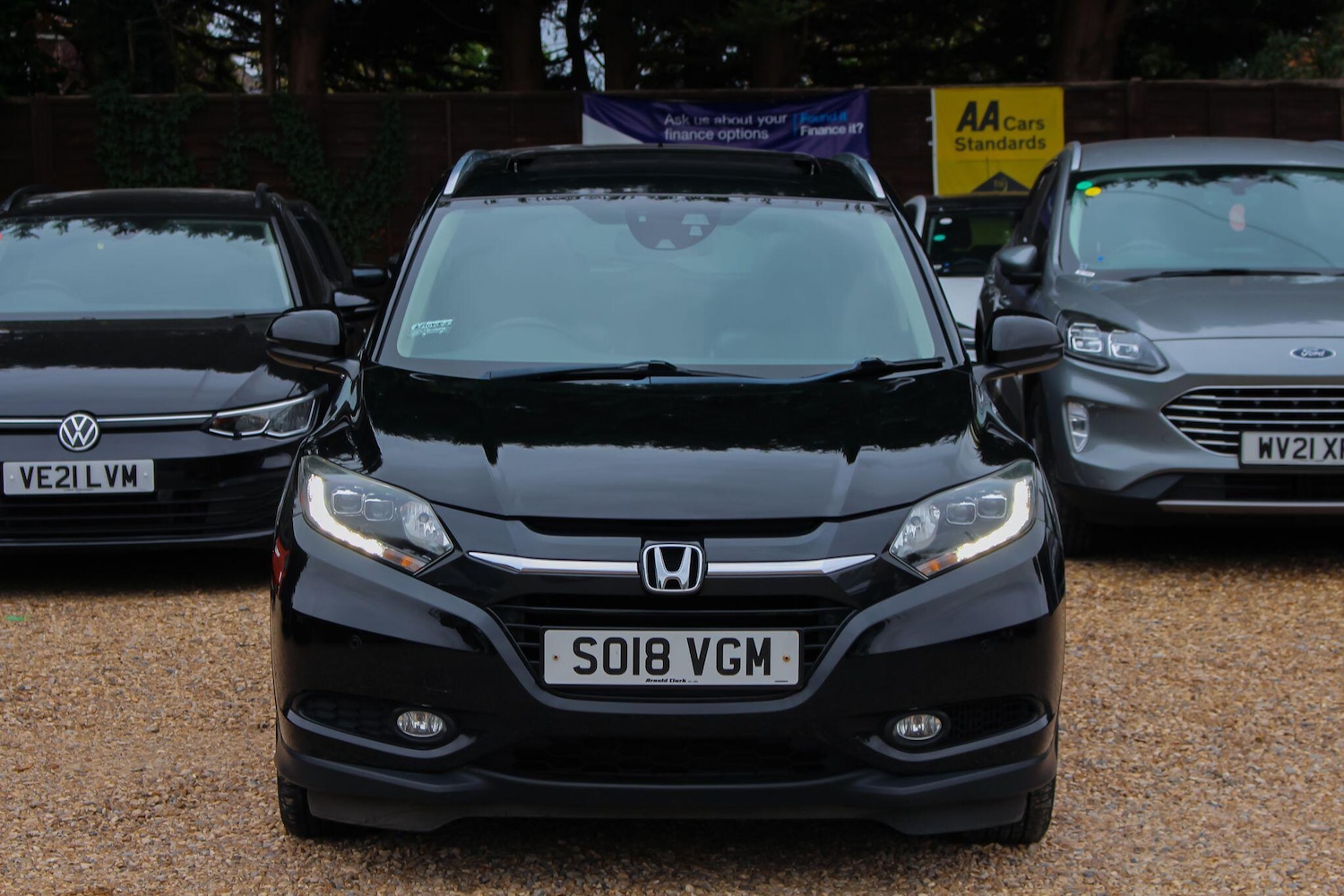 Used Honda HR-V 2018 for sale - 76084298: Photo 14