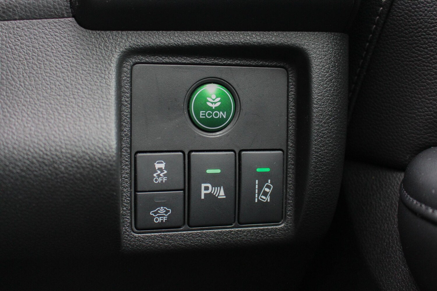 Used Honda HR-V 2018 for sale - 76084298: Photo 30