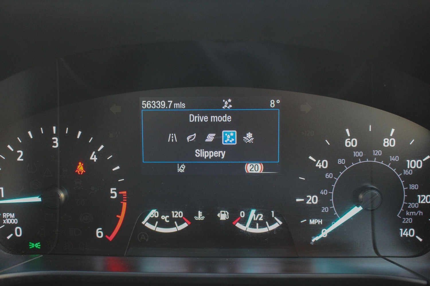 Used Ford Kuga 2020 for sale - 77238372: Photo 41