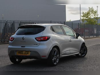 Used Renault Clio 2018 for sale - 79836227: Photo