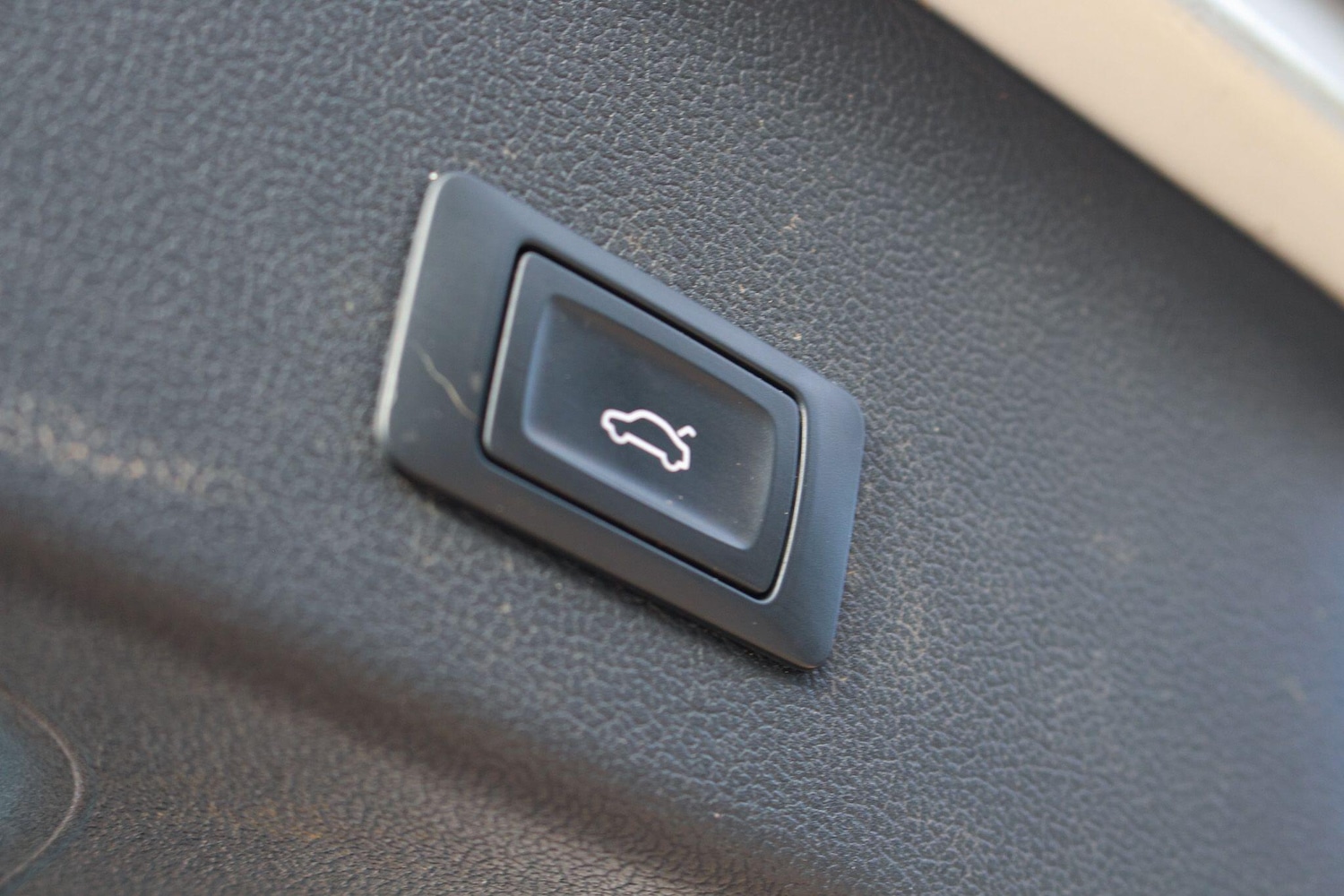 Used Audi A4 Avant 2013 for sale - 76753334: Photo 5