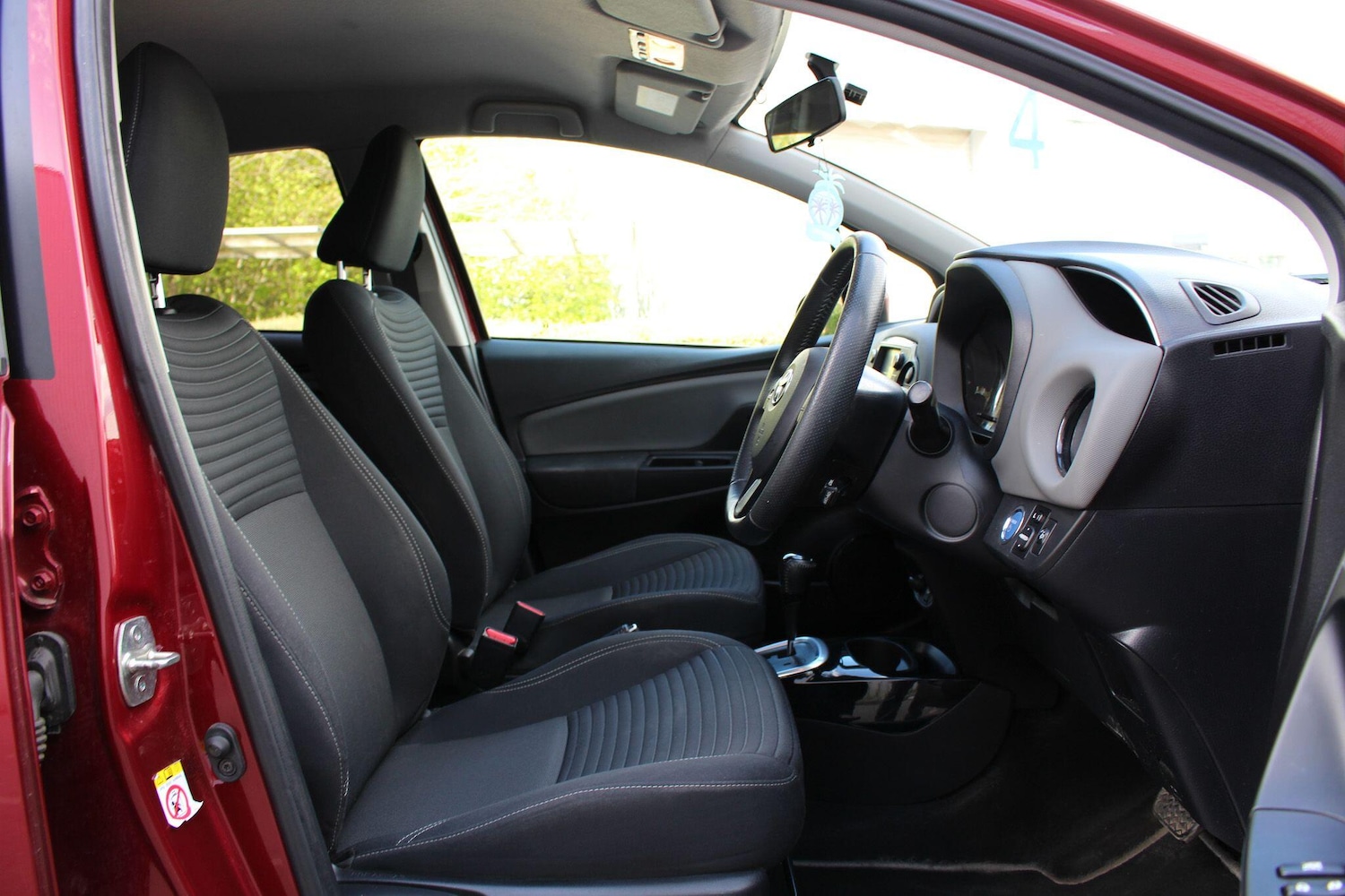 Used Toyota Yaris for sale - 78214349: Photo 26