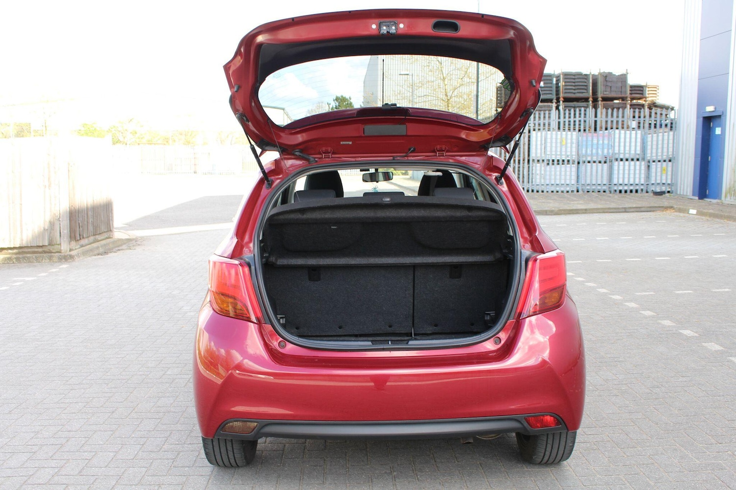 Used Toyota Yaris for sale - 78214349: Photo 9