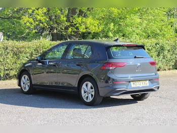 Used Volkswagen Golf 2023 for sale - 78475589: Photo