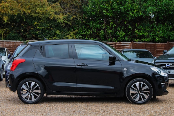 Used Suzuki Swift 2020 for sale - 76238760: Photo 10