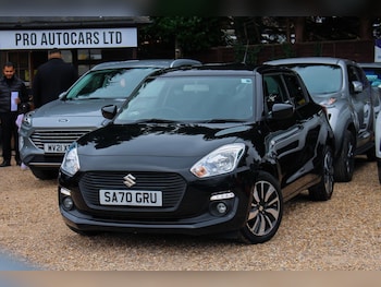 Used Suzuki Swift 2020 for sale - 76238760: Photo 2