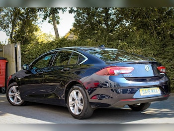Used Vauxhall Insignia 2018 for sale - 79612921: Photo