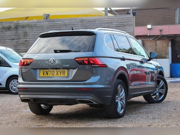 Used Volkswagen Tiguan Allspace 2021 for sale - 76456919: Photo