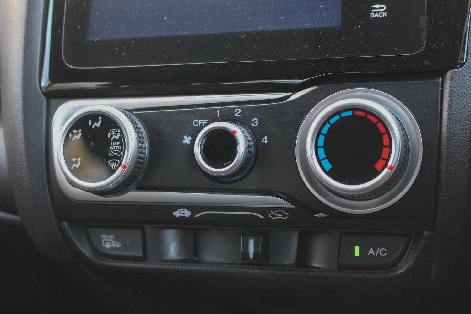 Used Honda Jazz 2019 for sale - 76936320: Photo 41