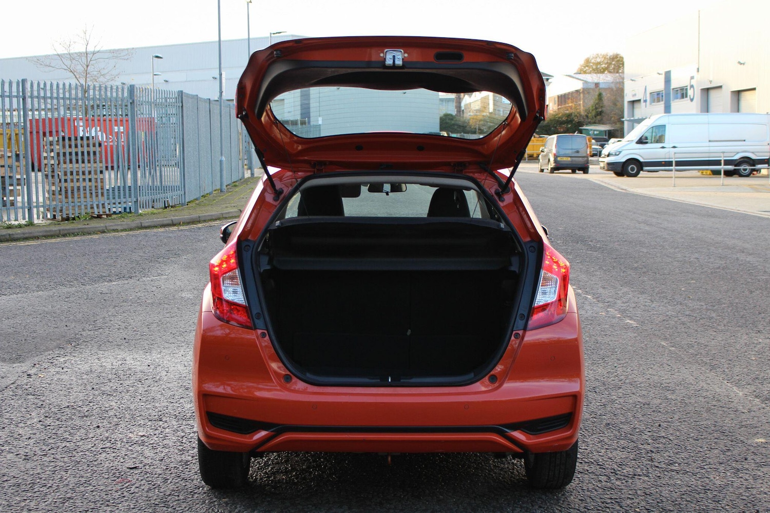 Used Honda Jazz 2019 for sale - 76936320: Photo 9