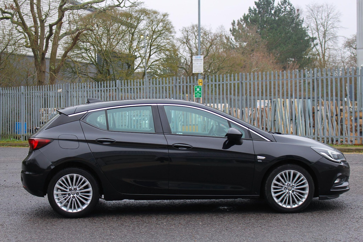 Used Vauxhall Astra 2017 for sale - 77799119: Photo 10