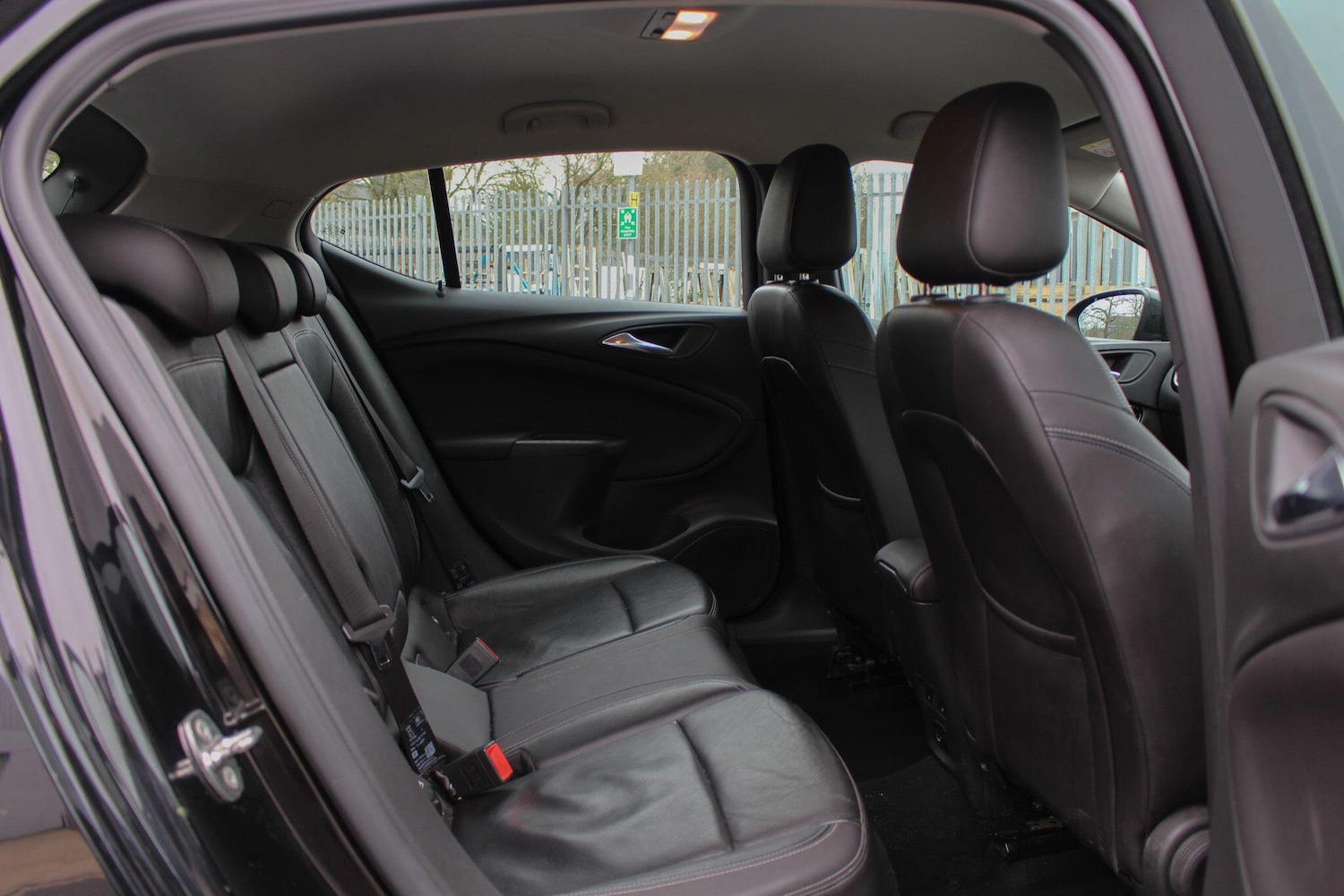 Used Vauxhall Astra 2017 for sale - 77799119: Photo 24