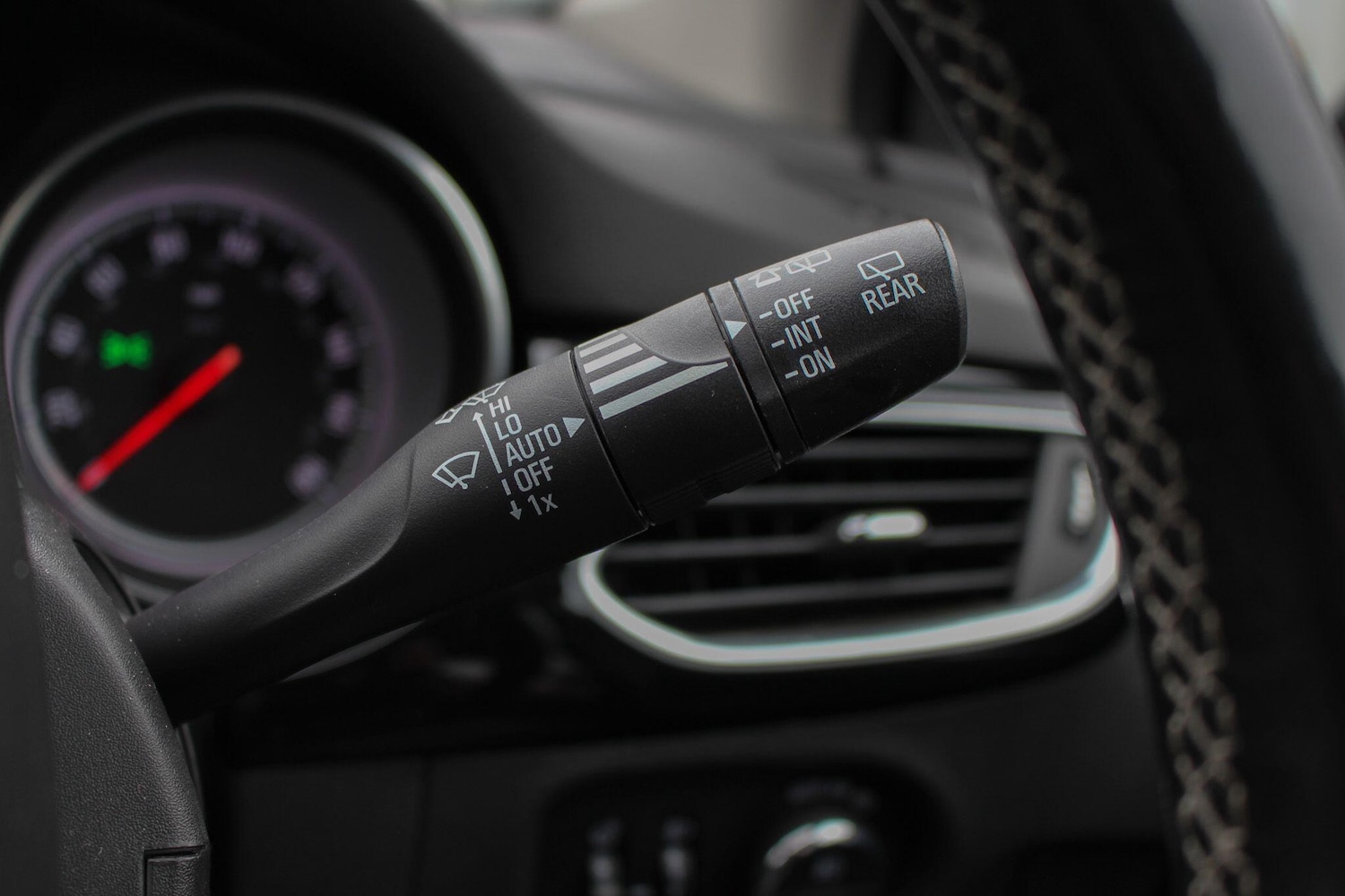 Used Vauxhall Astra 2017 for sale - 77799119: Photo 29